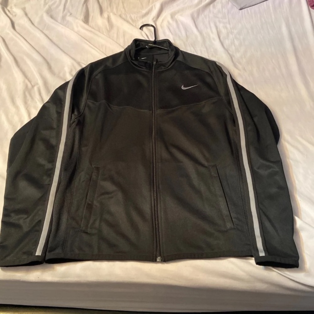 Nike drifit zip up hoodie